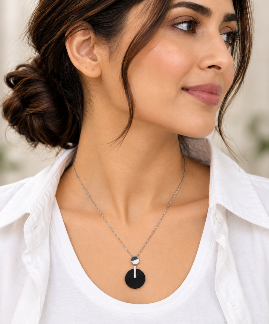Model wearing Onyx Orbit Pendant Necklace